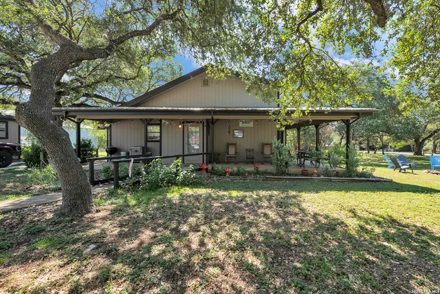 $2,800 | 340 Wayside, Wimberley, TX 78676