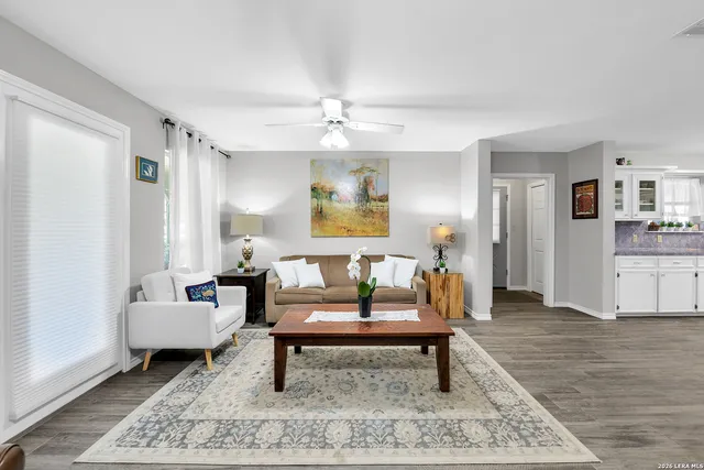 $2,800 | 340 Wayside, Wimberley, TX 78676