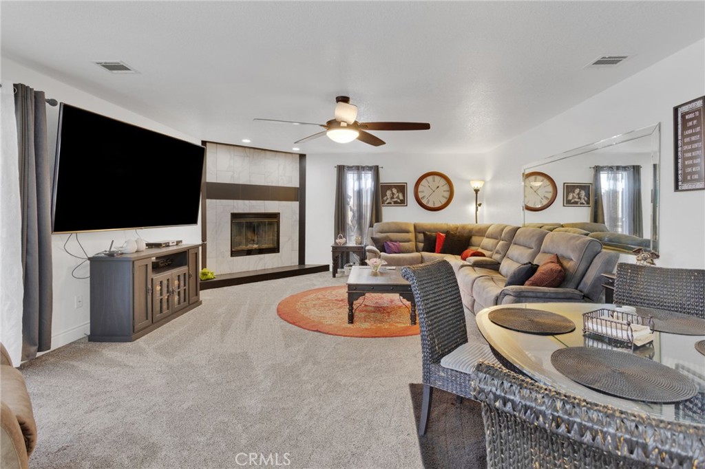 11679 Winterhawk Way Apple Valley, CA 92308 - Photo 12 of 57