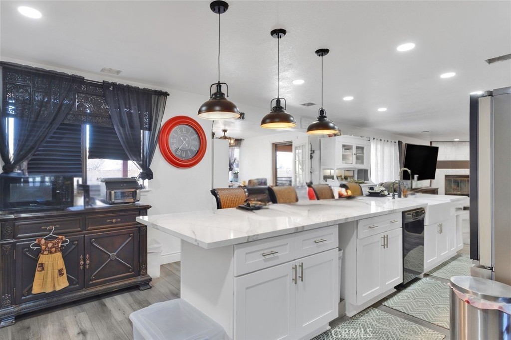 11679 Winterhawk Way Apple Valley, CA 92308 - Photo 9 of 57