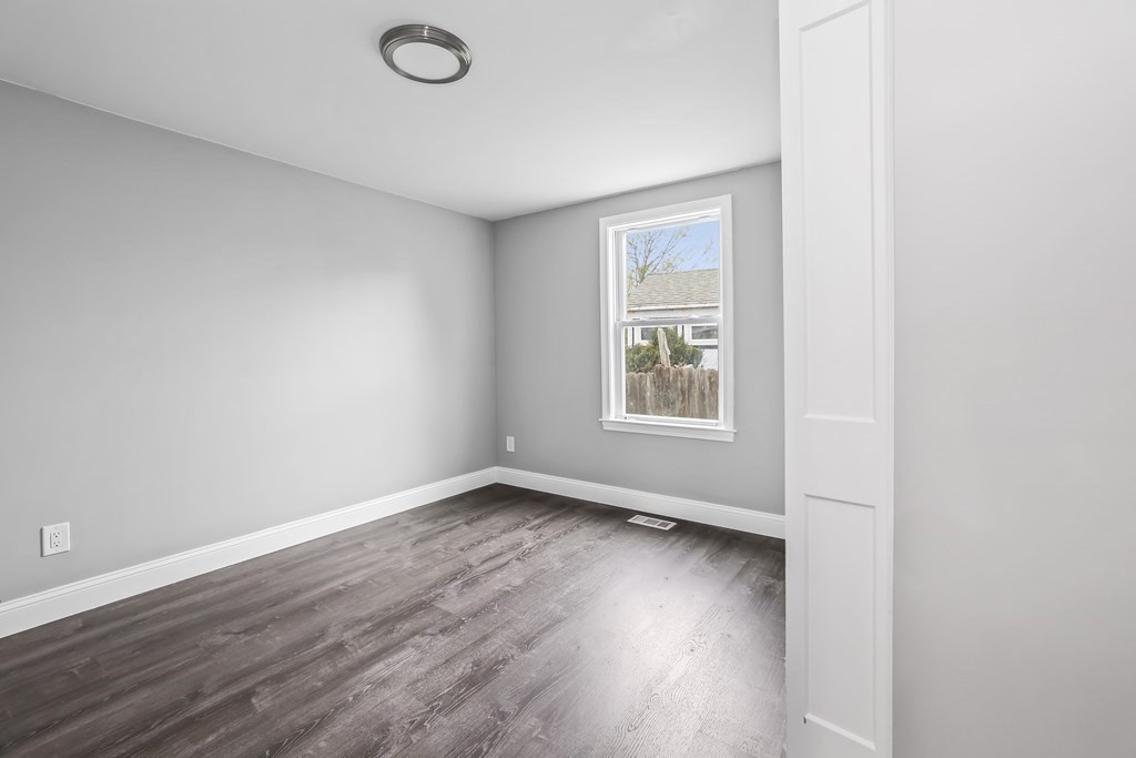 2 Nokomis Road Wareham, MA 02532 - Photo 17 of 25
