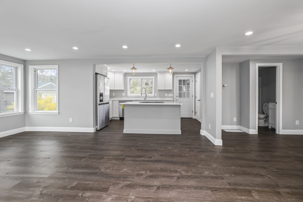 2 Nokomis Road Wareham, MA 02532 - Photo 8 of 25