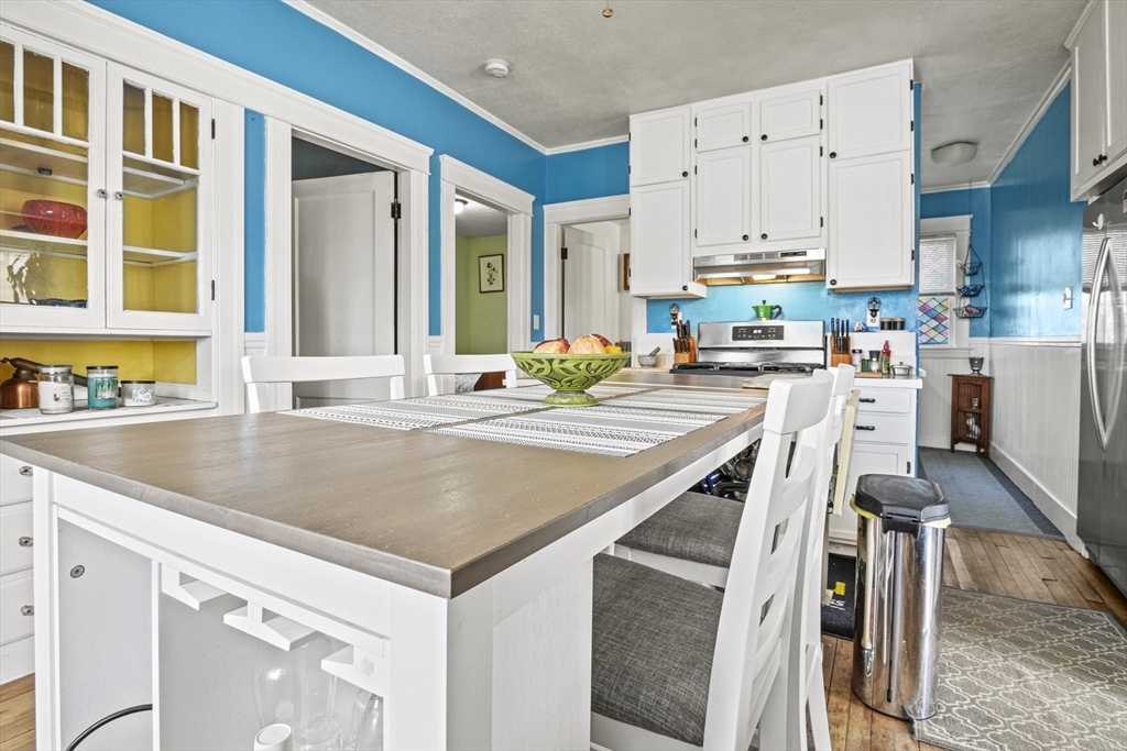 168 Greenwood Street Worcester, MA 01607 - Photo 15 of 36 Gallery Image 15