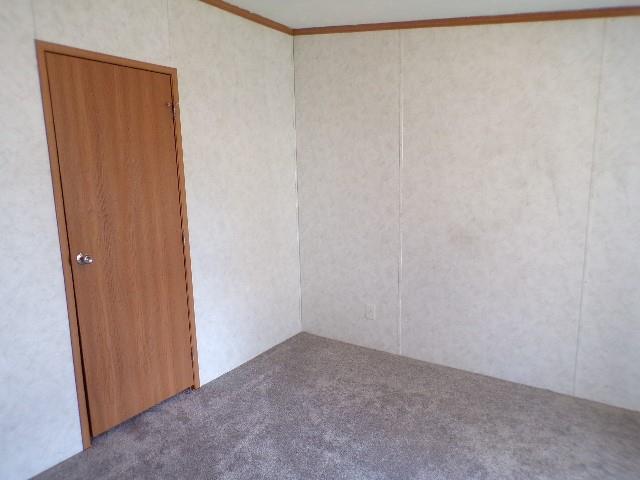 629 Deana Way Rochester, PA 15074 - Photo 19 of 23