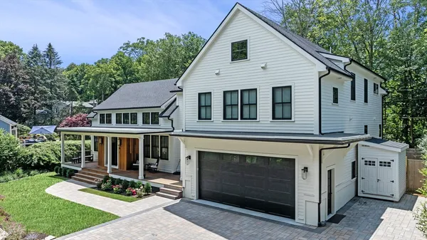 $2,980,000 | 16 Liberty Road, Marblehead, MA 01945