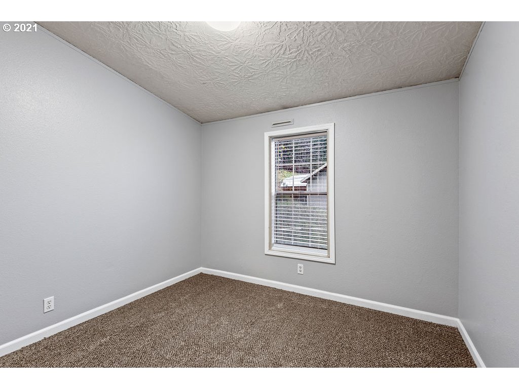 200 Gwynne Road Kalama, WA 98625 - Photo 17 of 22 Gallery Image 17