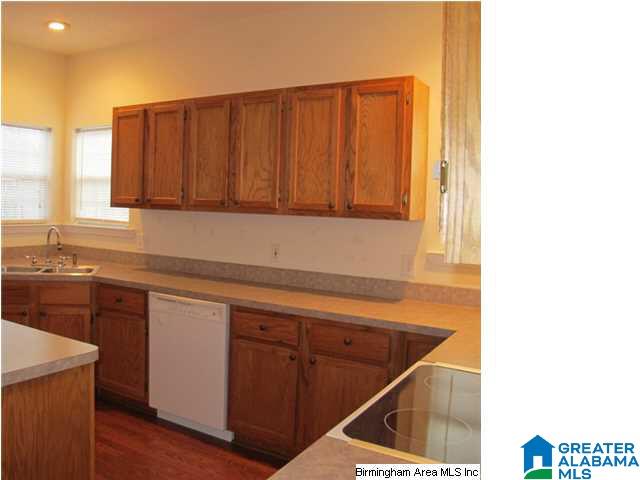 145 Chappell Street Sylacauga, AL 35151 - Photo 6 of 19
