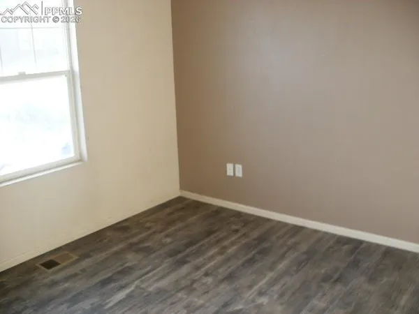 $189,900 | 4810 Hobkirks Point, Colorado Springs, CO 80906
