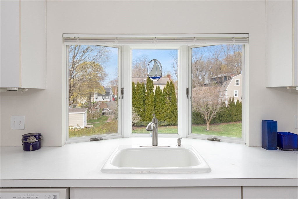 20 Middle Street Beverly, MA 01915 - Photo 17 of 42