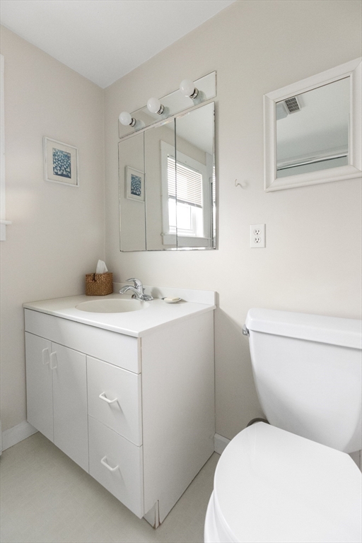 20 Middle Street Beverly, MA 01915 - Photo 31 of 42