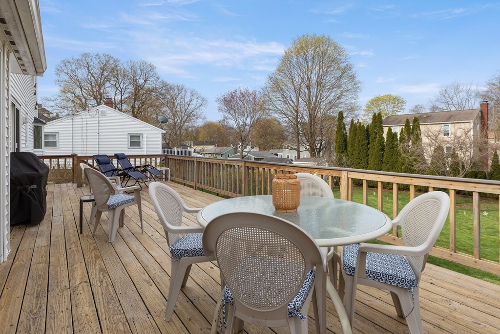 20 Middle Street Beverly, MA 01915 - Photo 35 of 42