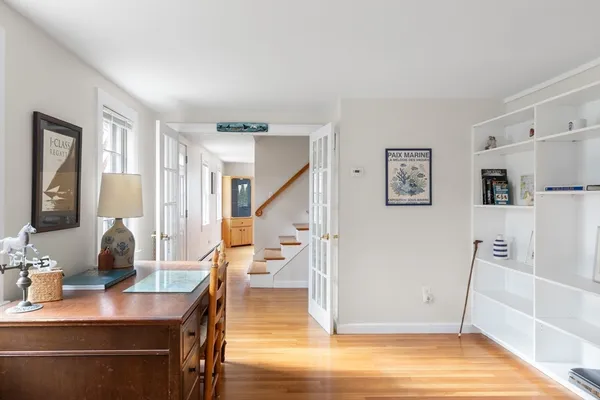 $899,000 | 20 Middle Street, Beverly, MA 01915