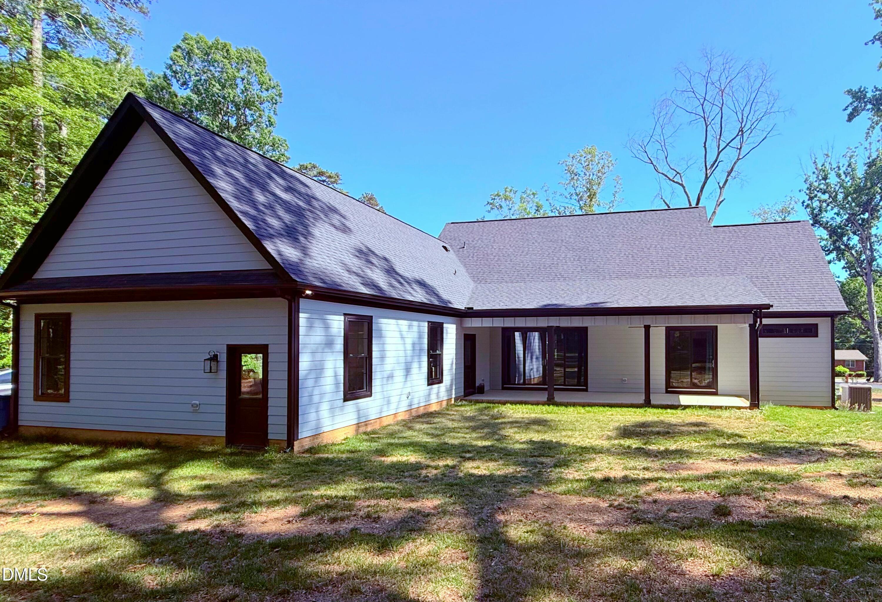 2560 John Lewis Road Burlington, NC 27217 - Photo 6 of 53