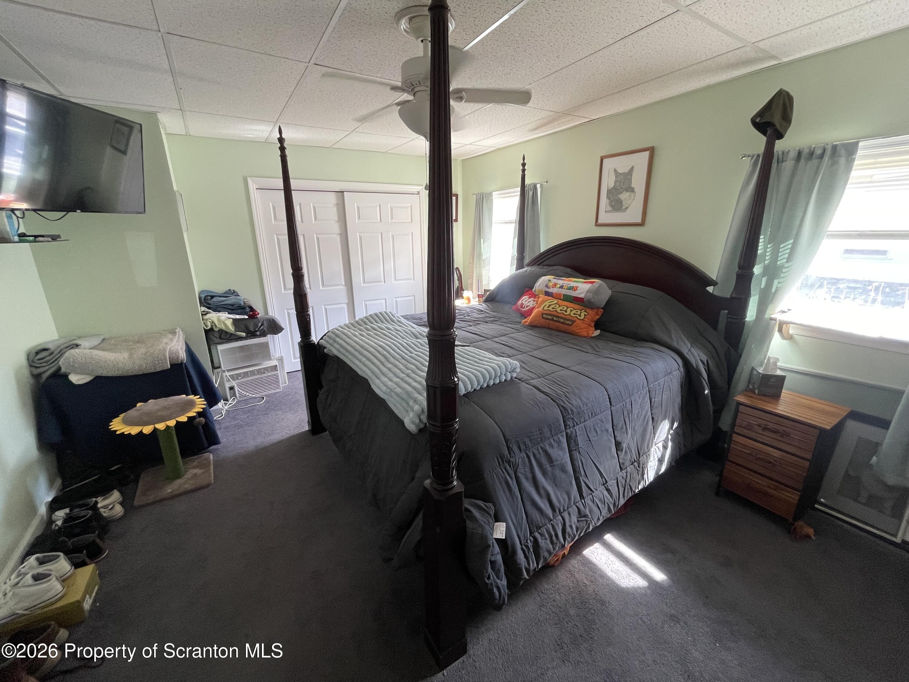 1122 Swetland Street Scranton, PA 18504 - Photo 15 of 31 First floor