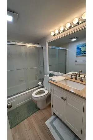 $3,200 | 4200 North Ocean Avenue, Unit 1605, Riviera Beach, FL 33404