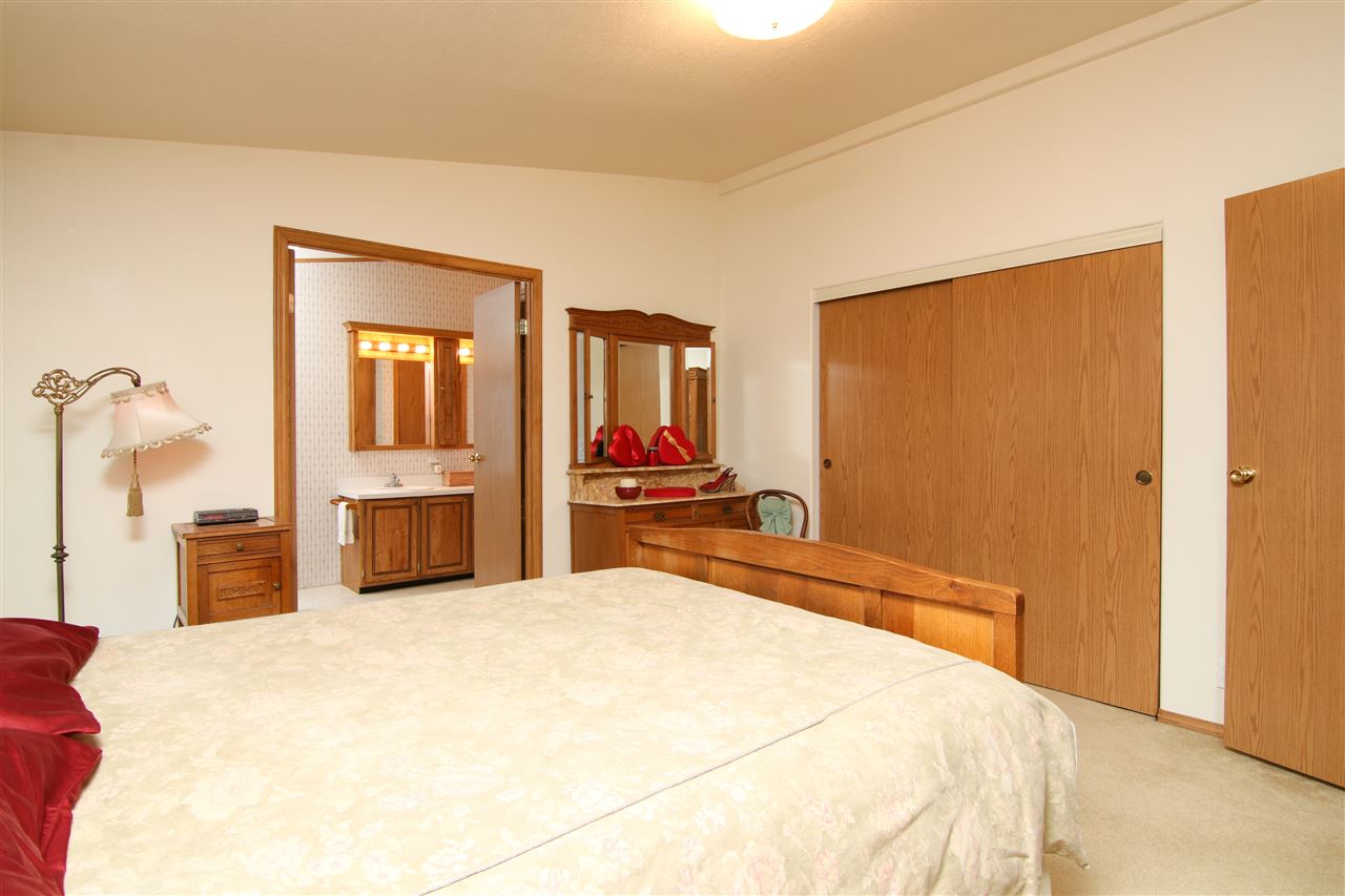 10712 South Hangman Valley Road Spokane, WA 99224 - Photo 11 of 20 Gallery Image 11