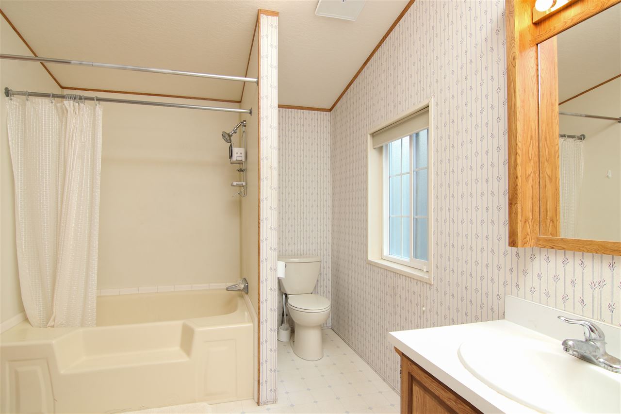 10712 South Hangman Valley Road Spokane, WA 99224 - Photo 13 of 20 Gallery Image 13