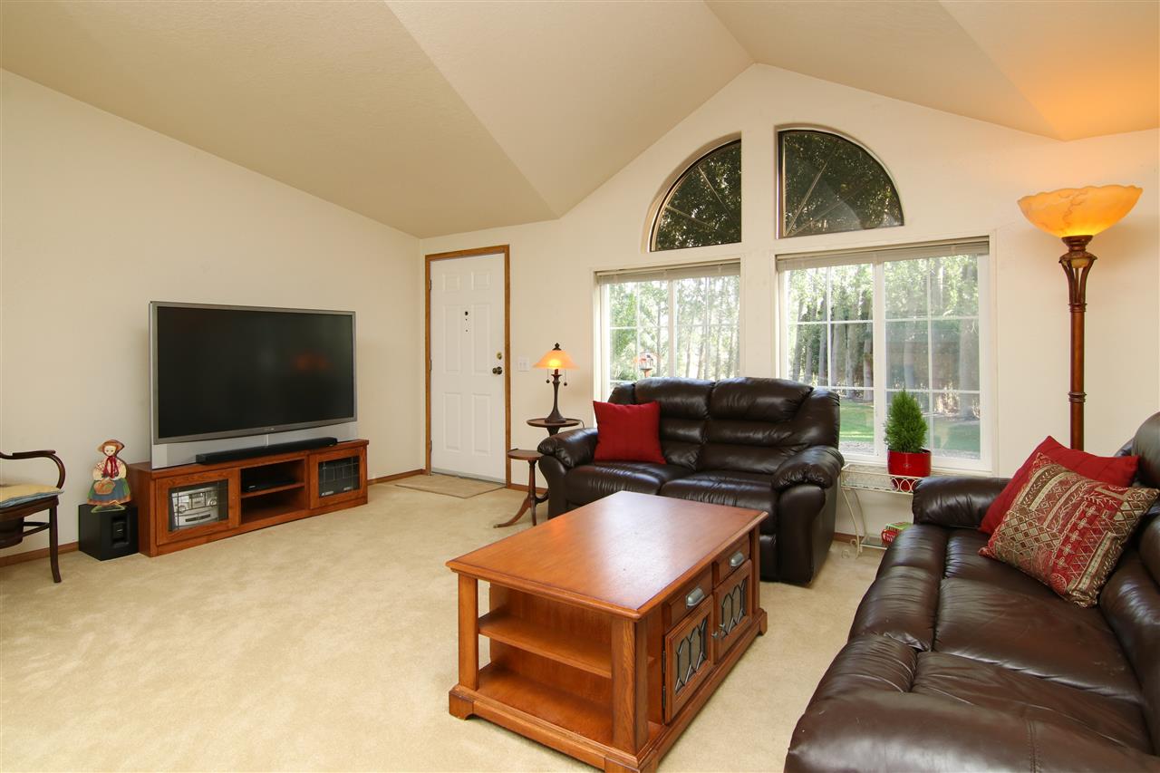 10712 South Hangman Valley Road Spokane, WA 99224 - Photo 3 of 20 Gallery Image 3