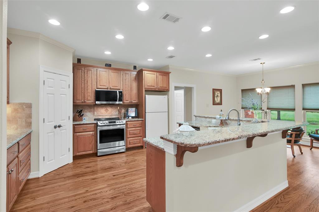 262 Briarcreek Road Whitesboro, TX 76273 - Photo 15 of 36