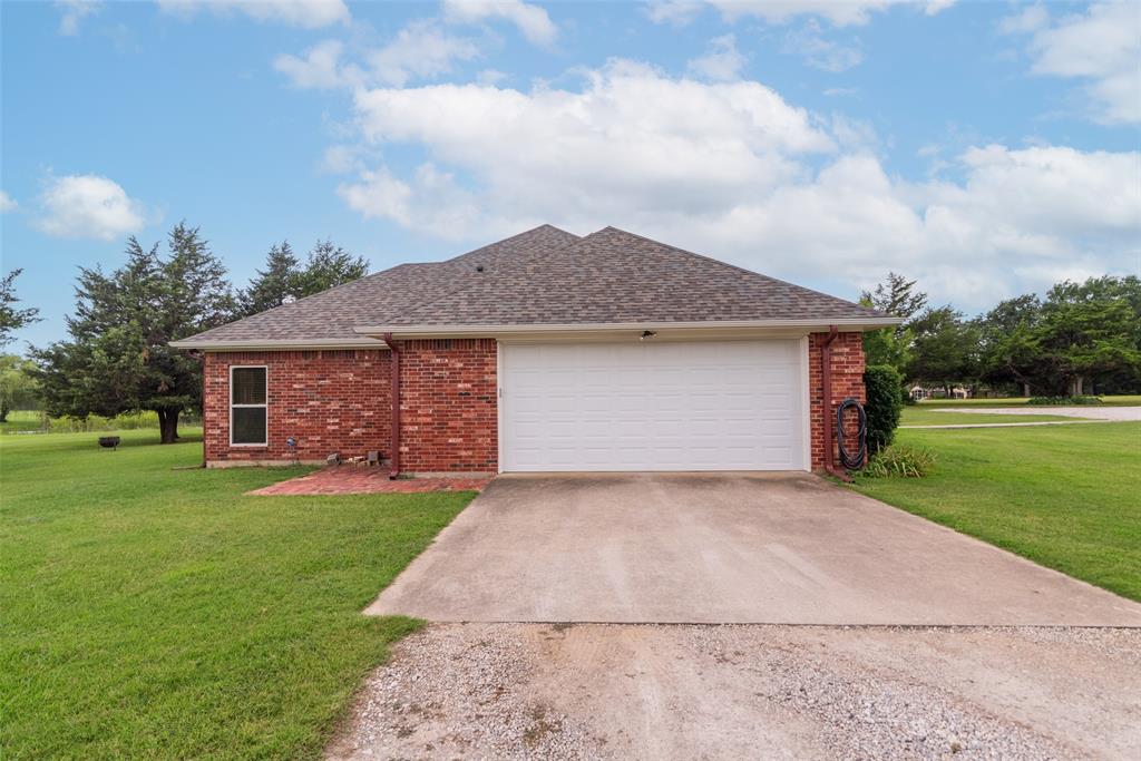 262 Briarcreek Road Whitesboro, TX 76273 - Photo 26 of 36