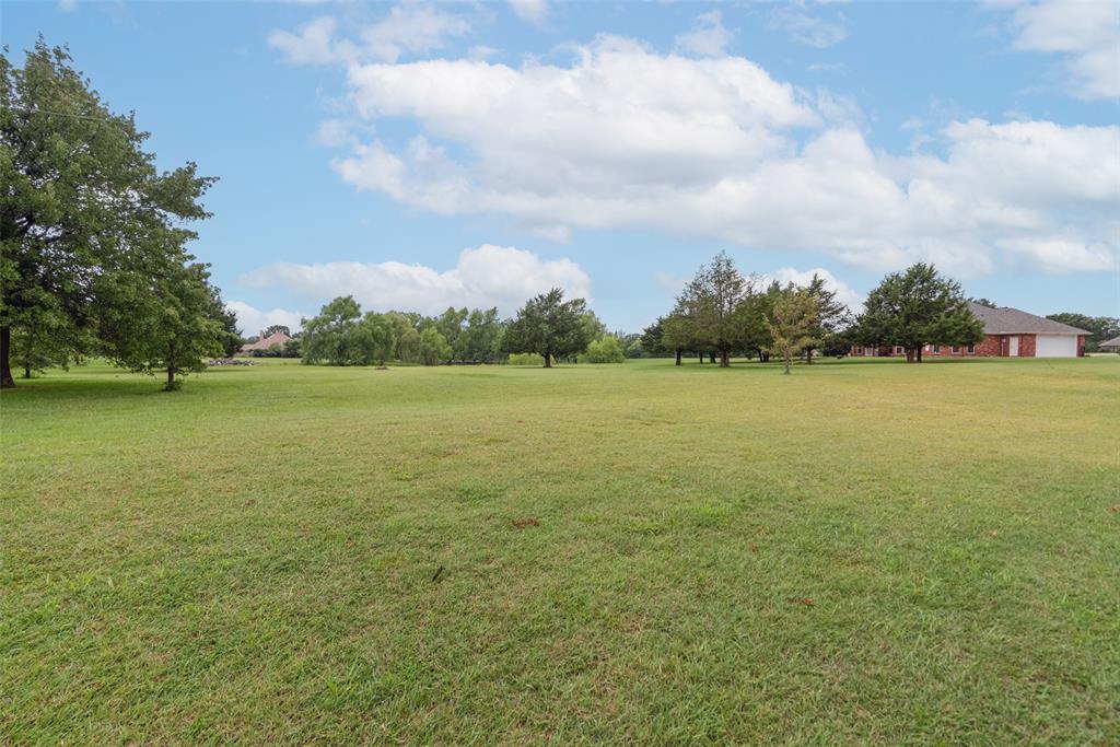 262 Briarcreek Road Whitesboro, TX 76273 - Photo 32 of 36