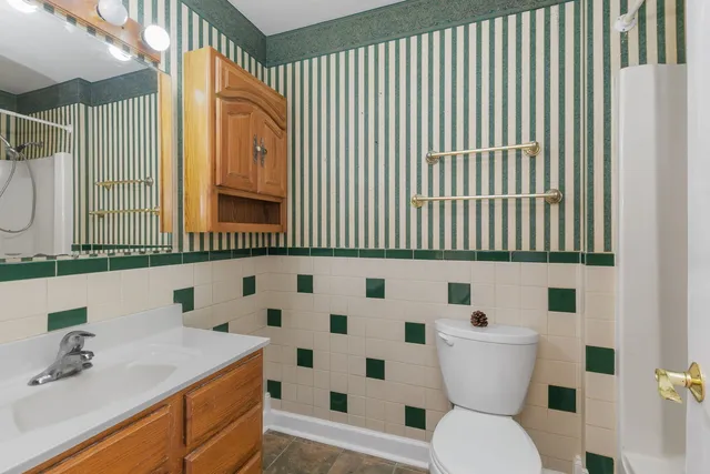 $220,000 | 217 Ash Road, Kingston, IL 60145