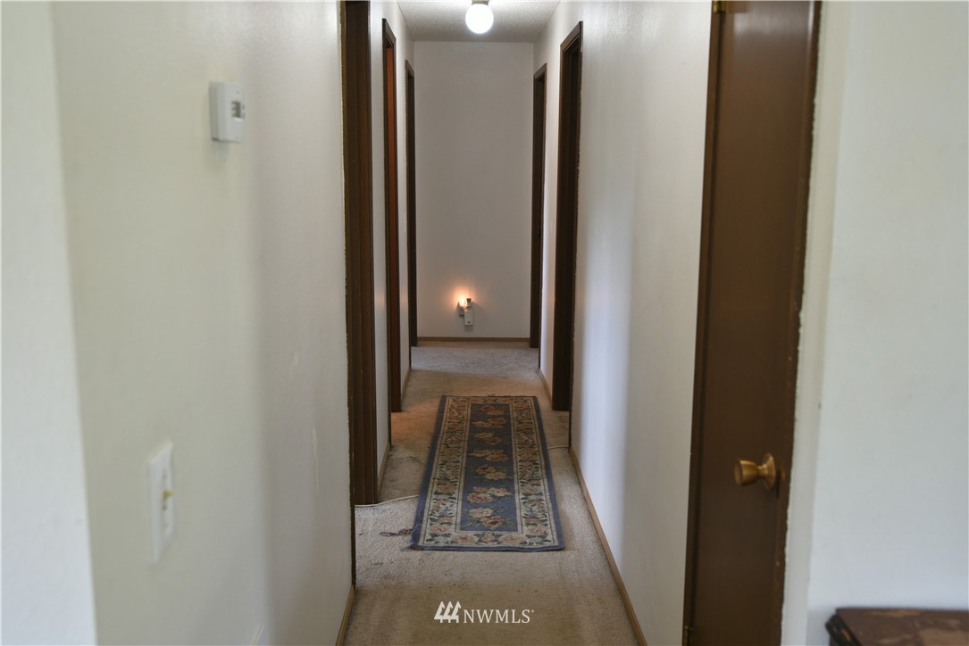 9826 District Line Road Burlington, WA 98233 - Photo 18 of 27 Gallery Image 18