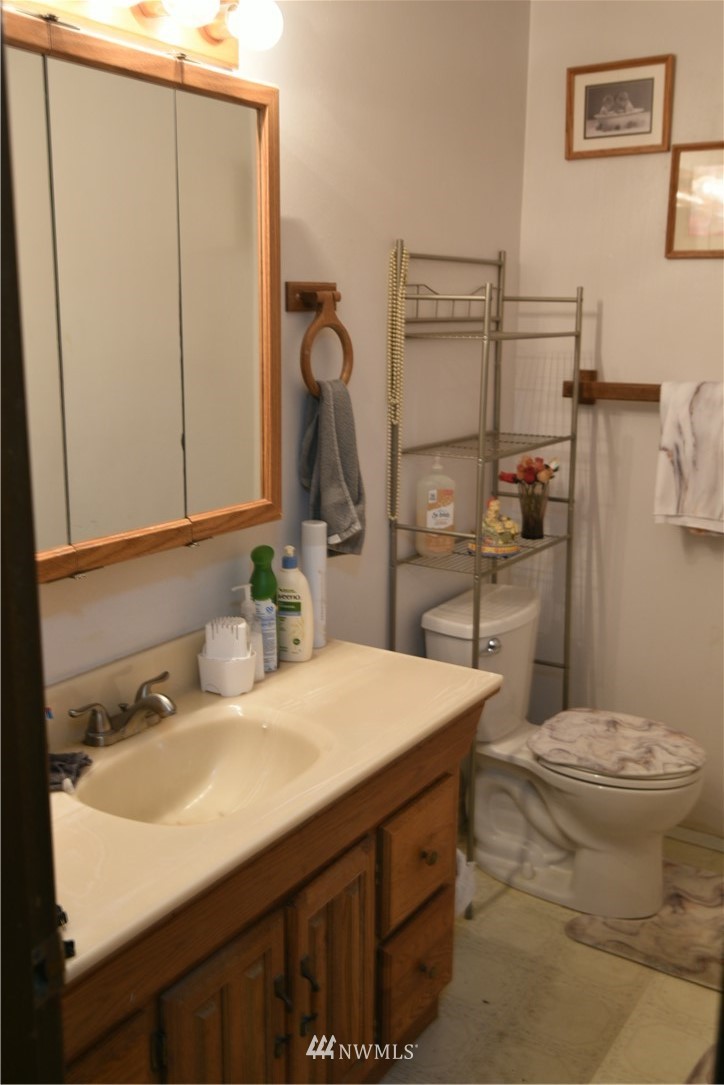 9826 District Line Road Burlington, WA 98233 - Photo 22 of 27 Gallery Image 22