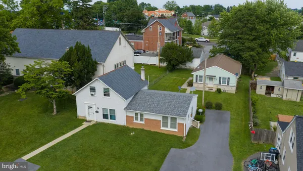 $625,000 | 19 Nursery Lane, Lancaster, PA 17603