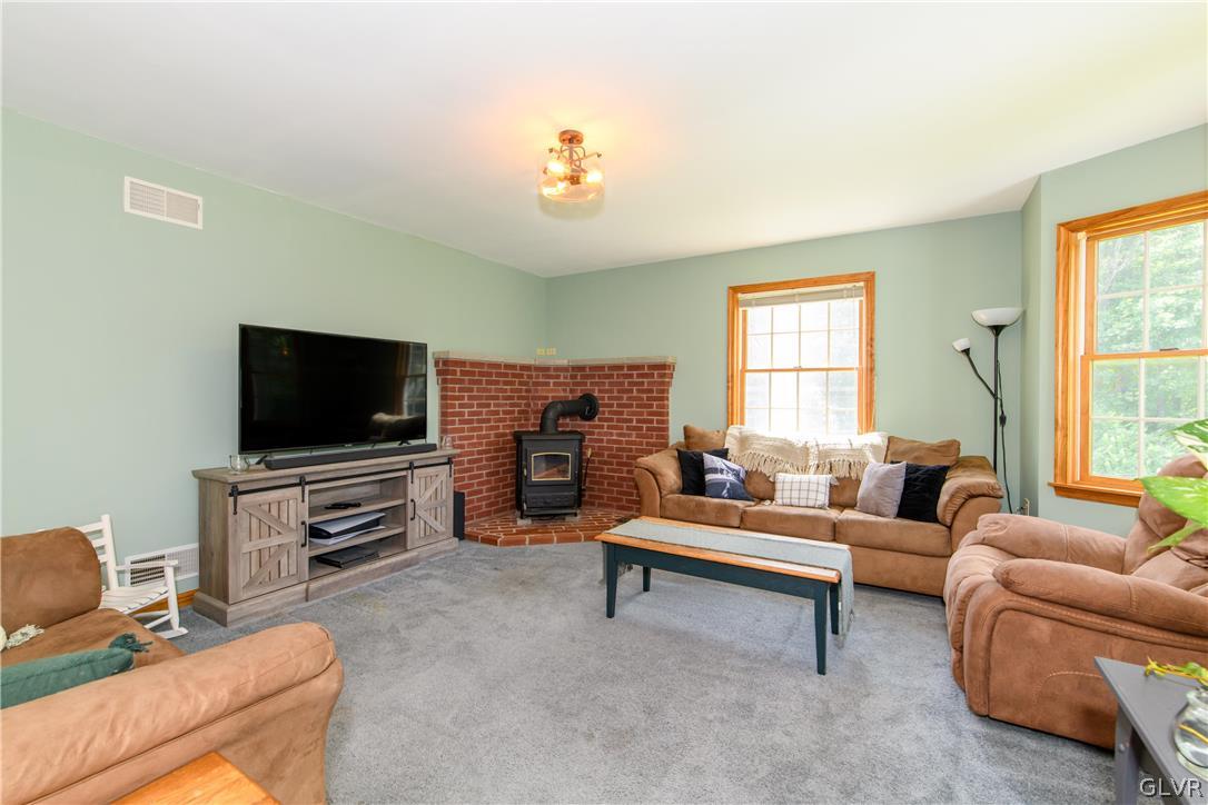 522 Nolf Road Nazareth, PA 18064 - Photo 21 of 43