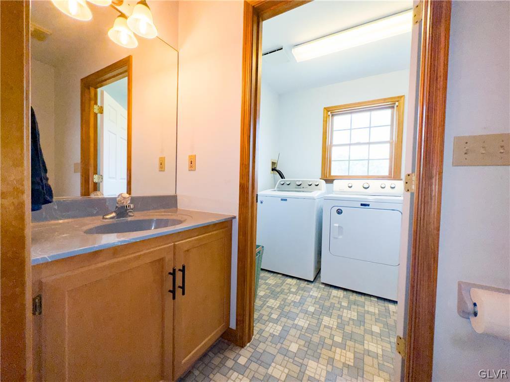 522 Nolf Road Nazareth, PA 18064 - Photo 25 of 43