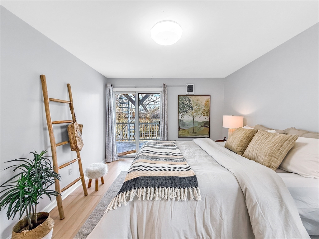 31 Dunn Road Revere, MA 02151 - Photo 7 of 41