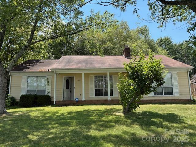 2333 Olde Whitehall Road Charlotte, NC 28273 - Photo 2 of 12