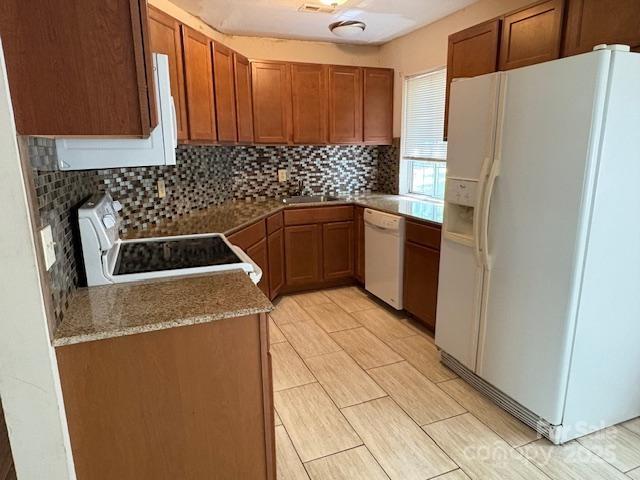 2333 Olde Whitehall Road Charlotte, NC 28273 - Photo 5 of 12