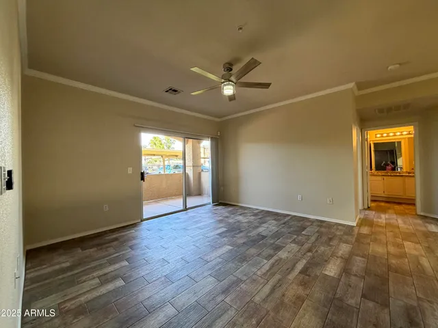 $1,295 | 5401 East Van Buren Street, Unit 1011, Phoenix, AZ 85008