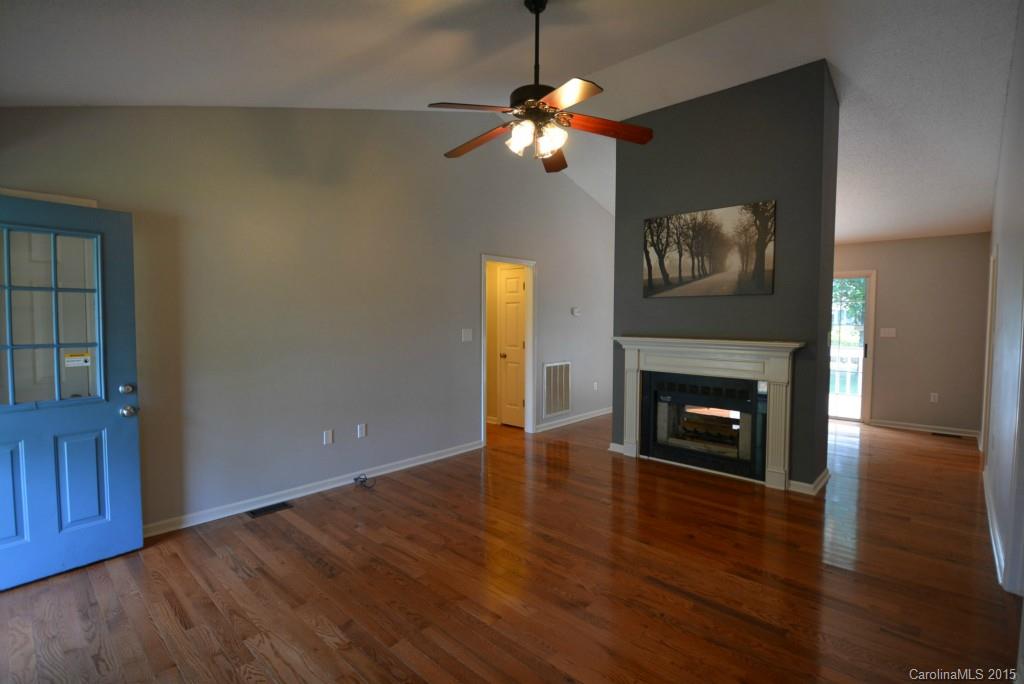 4492 Homestead Road Rock Hill, SC 29732 - Photo 2 of 24 Gallery Image 2