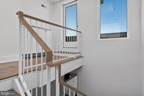 $1,190,000 | 749 North Capitol Street, Philadelphia, PA 19130