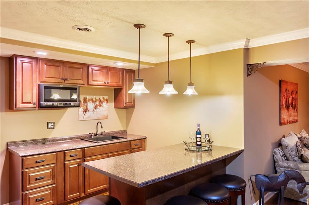 75 Galati Road McDonald, PA 15057 - Photo 21 of 25 Entertainer's delight.....