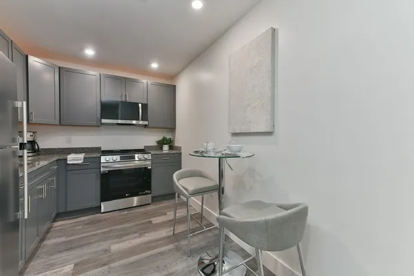 $1,795 | 585 Essex Street, Unit 622, Lynn, MA 01901