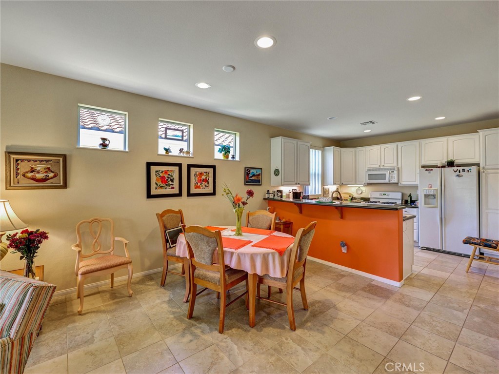 1638 Scottsdale Road Beaumont, CA 92223 - Photo 18 of 44