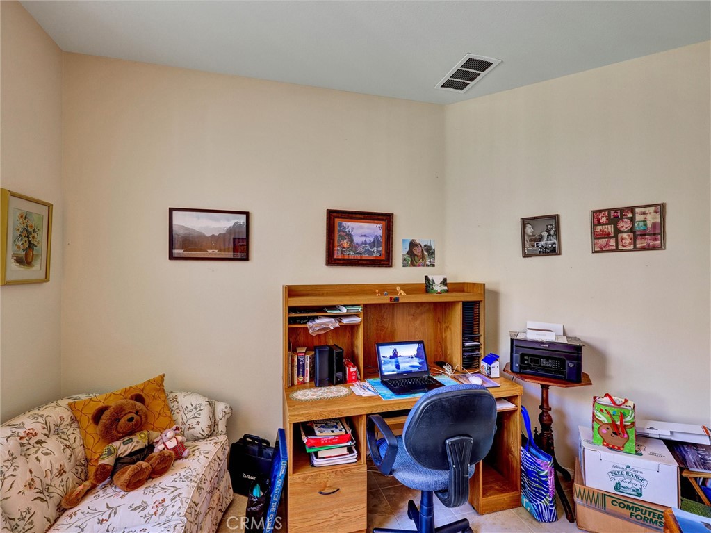 1638 Scottsdale Road Beaumont, CA 92223 - Photo 27 of 44