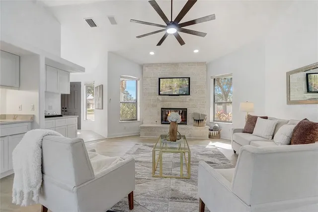 $699,999 | 3770 Tranquility Drive, Melbourne, FL 32934