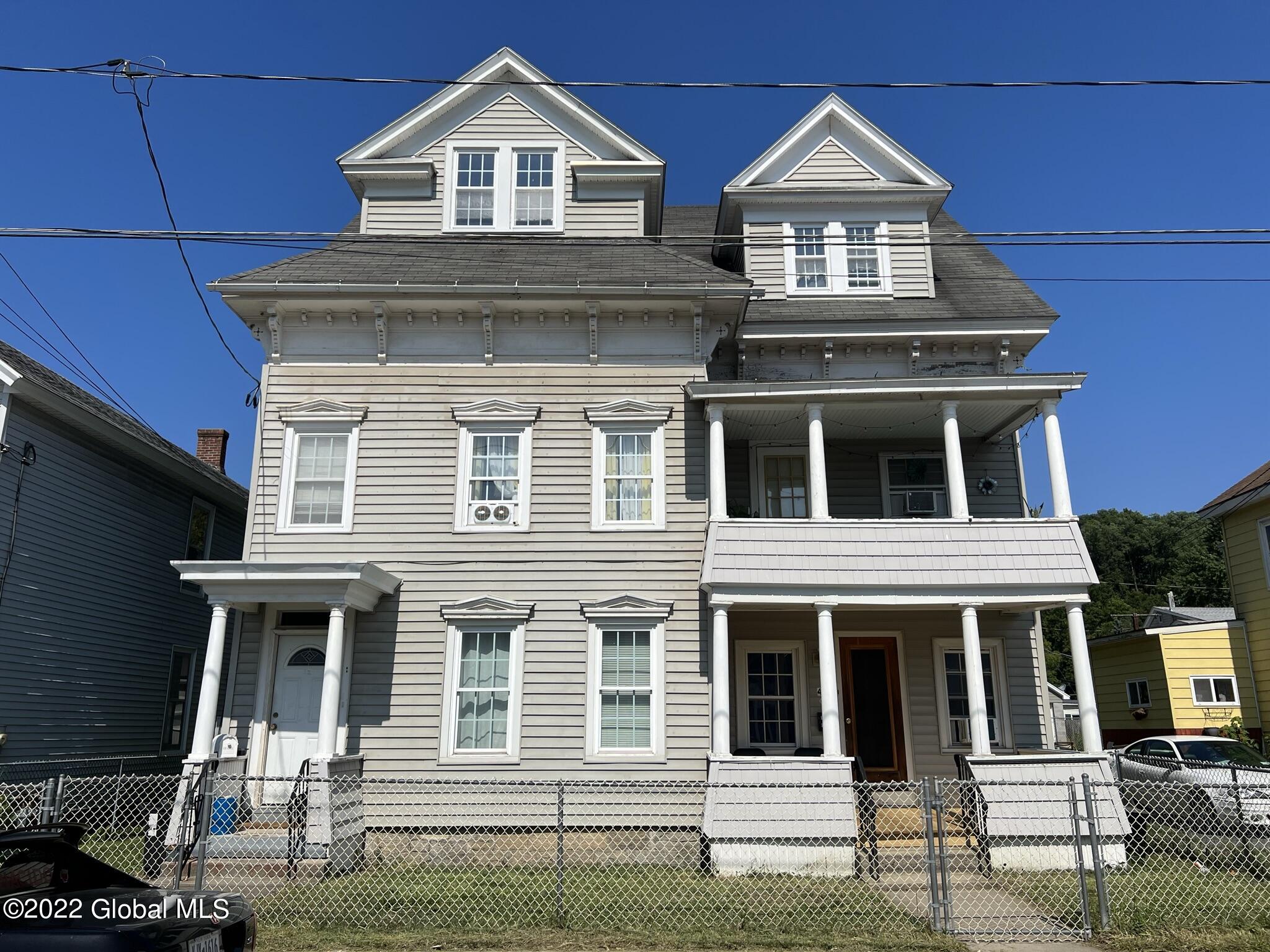 48 Broad Street Amsterdam, NY 12010 - Photo 1 of 44 IMG_2058