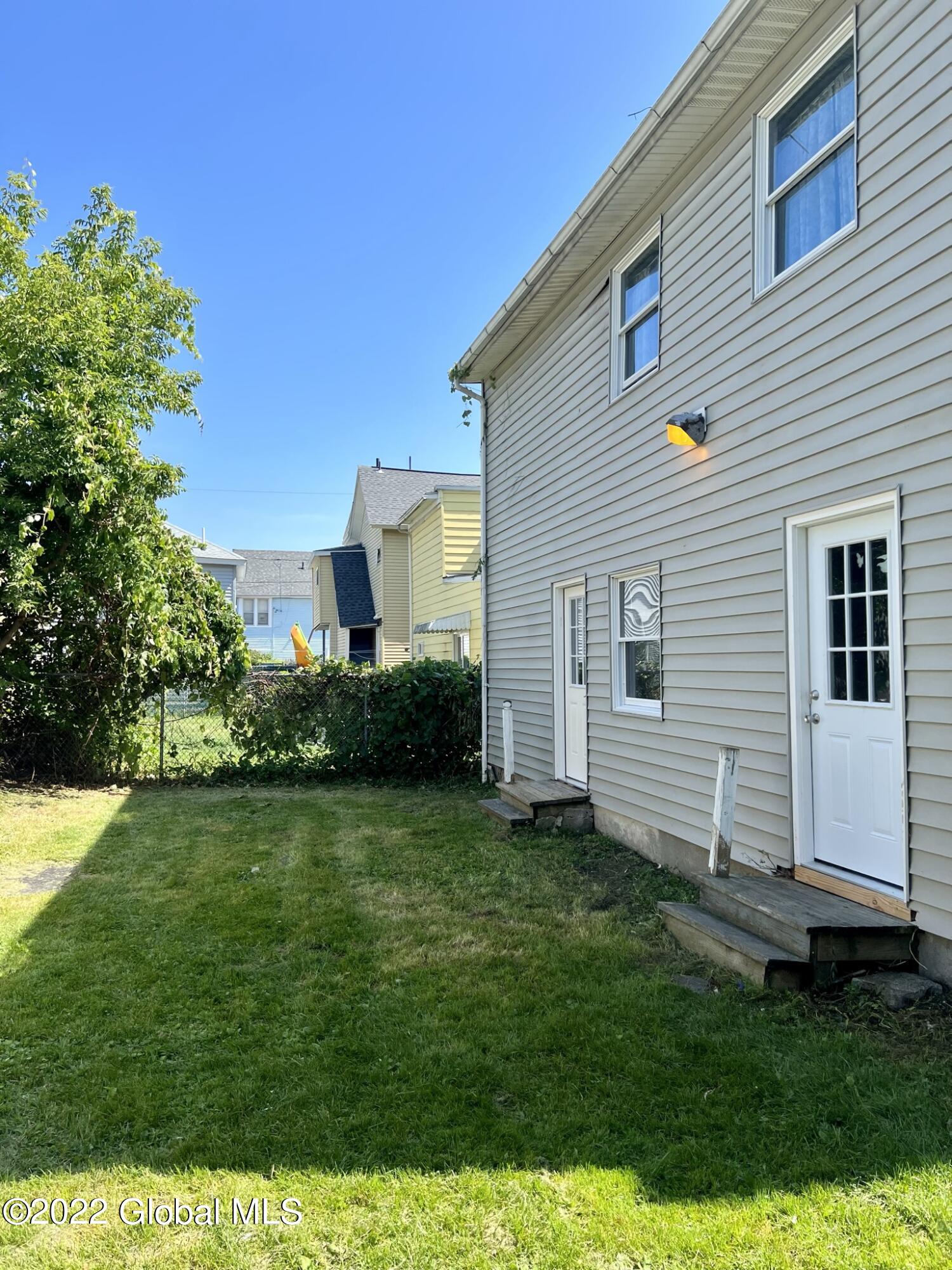 48 Broad Street Amsterdam, NY 12010 - Photo 32 of 44 IMG_2181