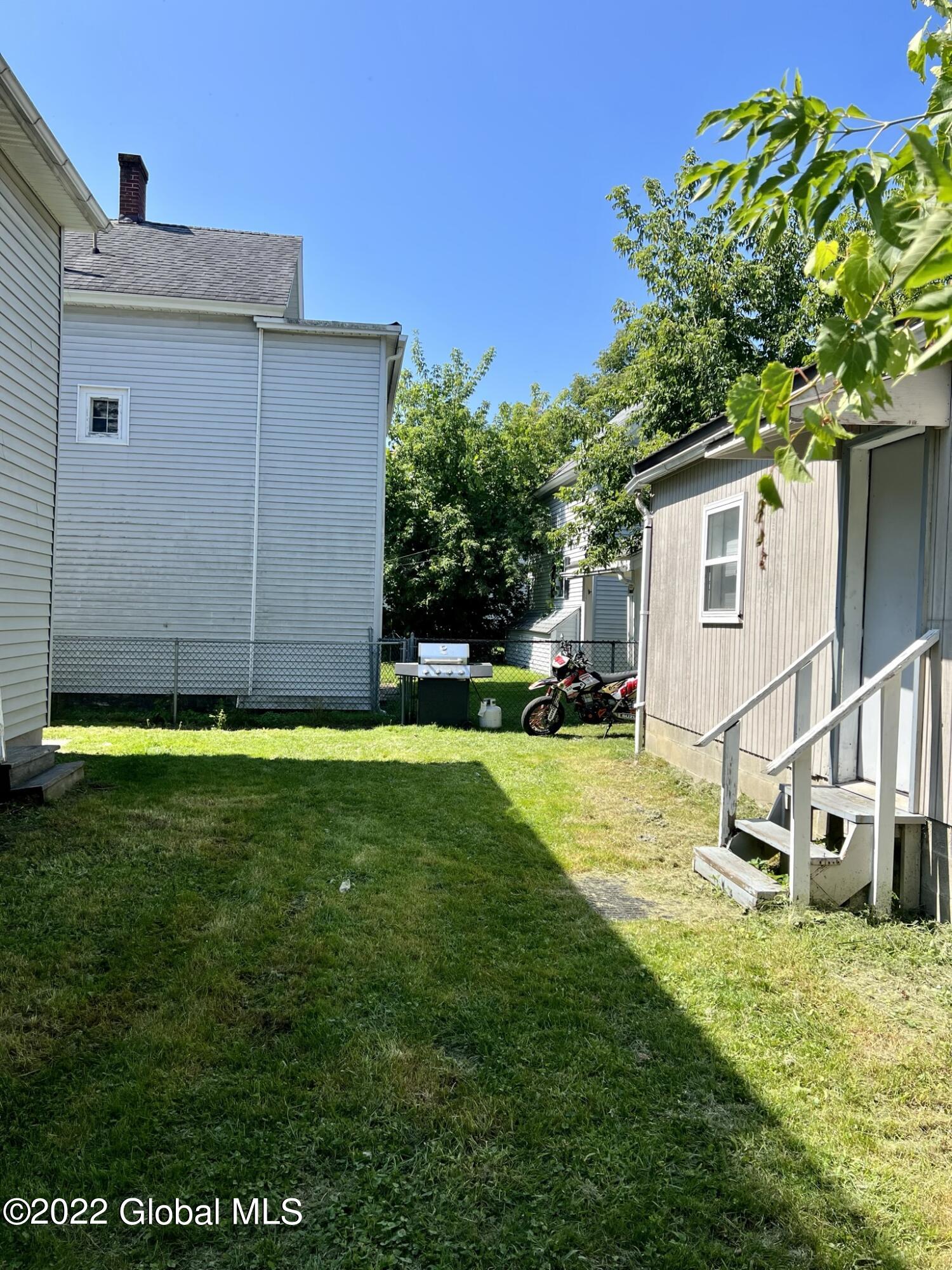 48 Broad Street Amsterdam, NY 12010 - Photo 33 of 44 IMG_2184