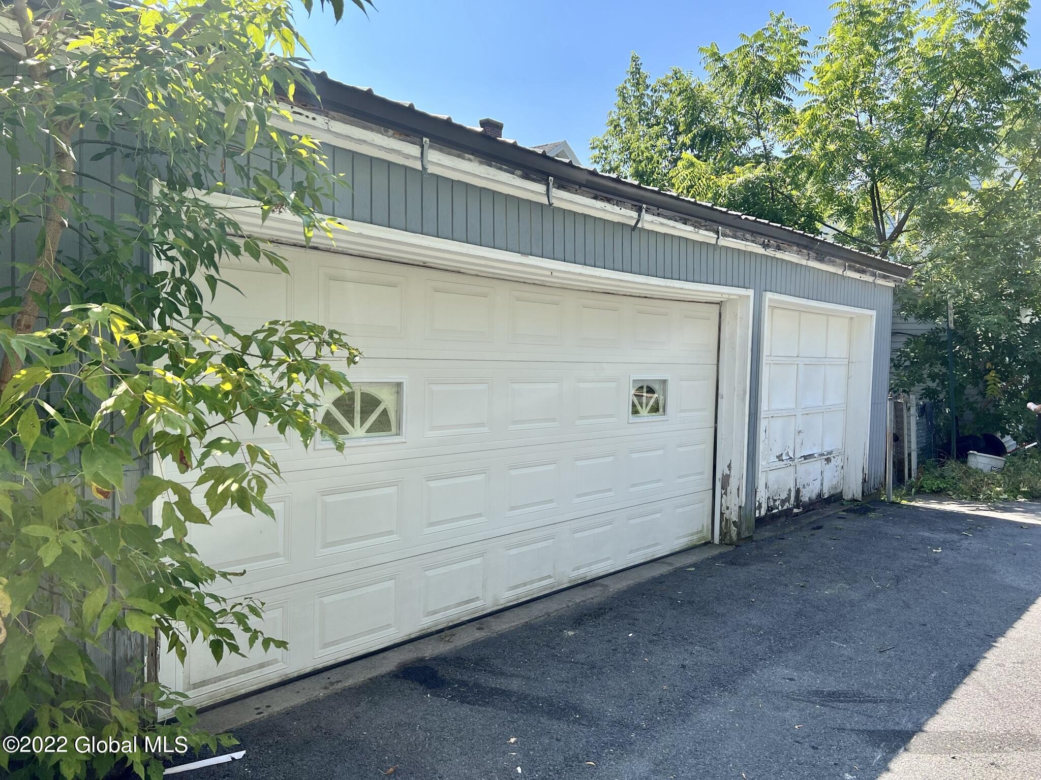 48 Broad Street Amsterdam, NY 12010 - Photo 39 of 44 IMG_2208