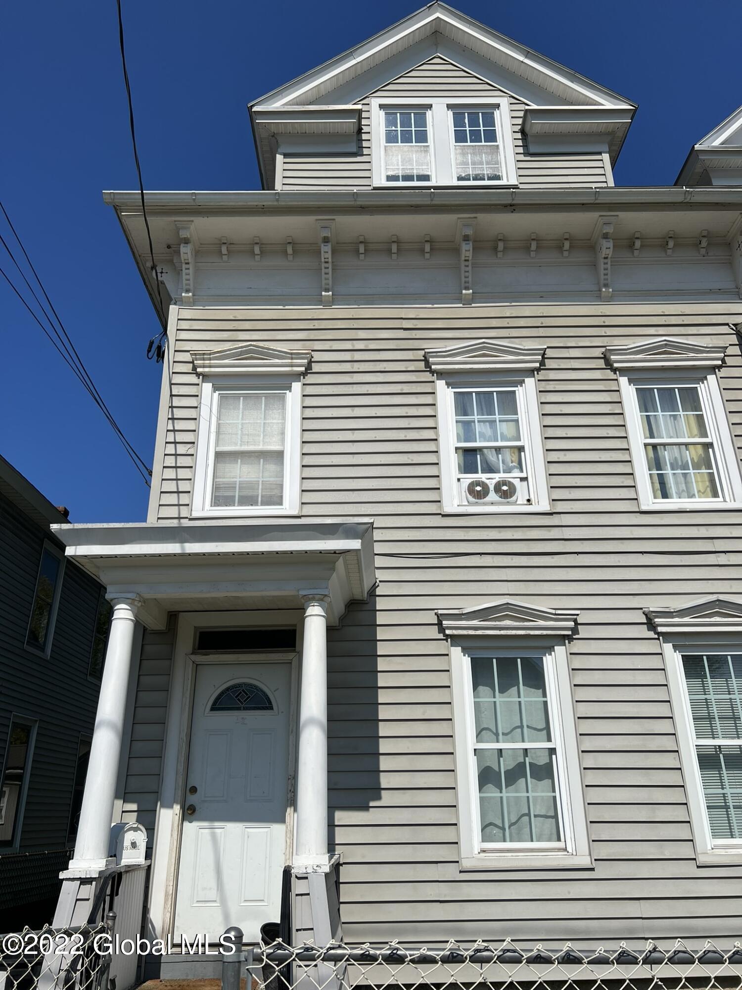 48 Broad Street Amsterdam, NY 12010 - Photo 5 of 44 IMG_2068