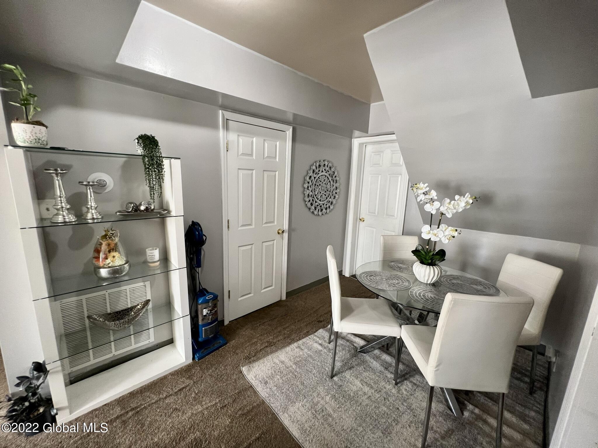 48 Broad Street Amsterdam, NY 12010 - Photo 9 of 44 IMG_2132