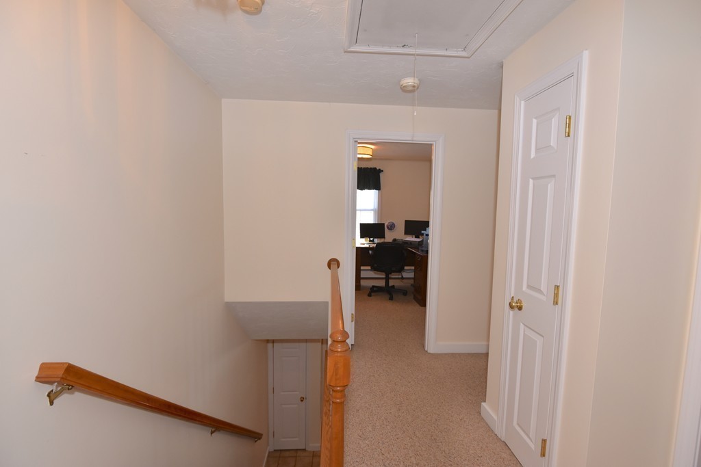 85 Harvest Road, Unit 85 Uxbridge, MA 01569 - Photo 12 of 26 Gallery Image 12