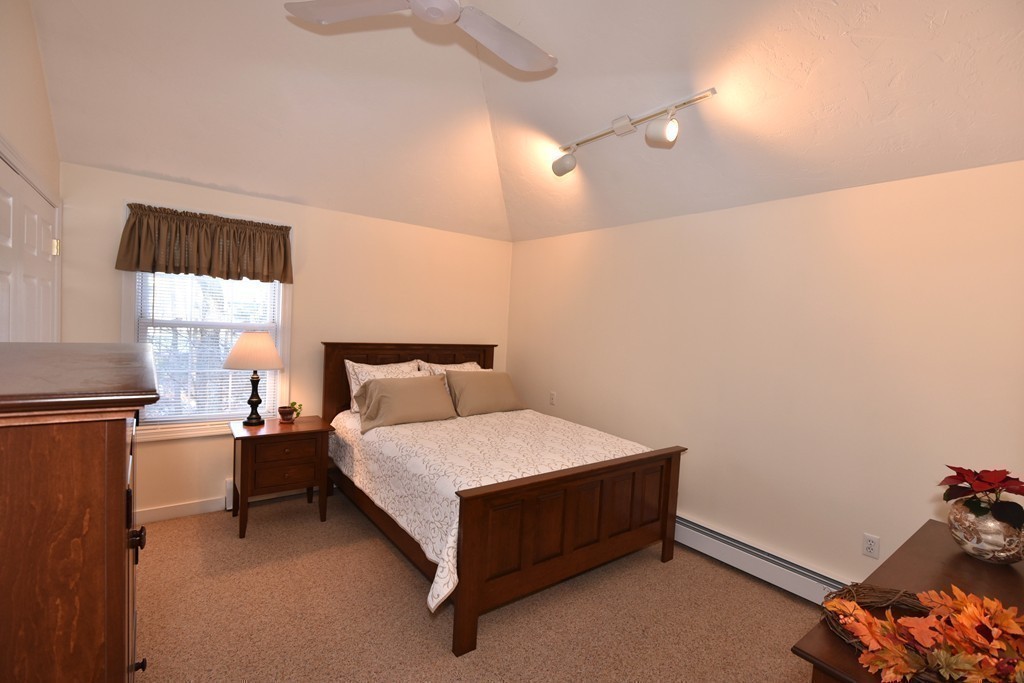 85 Harvest Road, Unit 85 Uxbridge, MA 01569 - Photo 14 of 26 Gallery Image 14